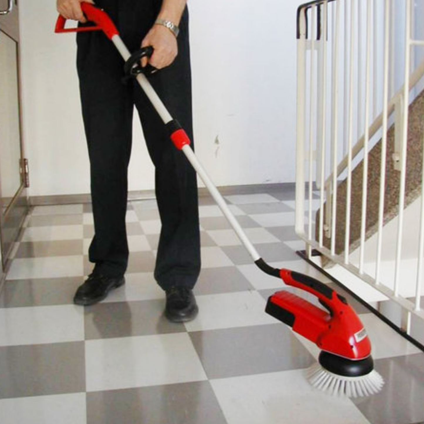 Cleanfix Scrubby Single disc machine